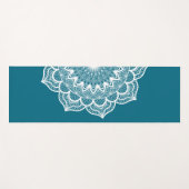 Weisses Mandala auf blauem Hintergrund Yogamatte (Vorderseite (Horizontal))