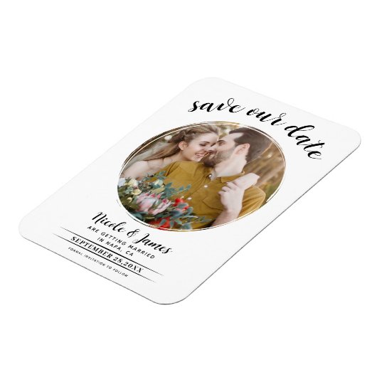 Weißes modernes Foto Save the Date Magnet (Linke Seite)