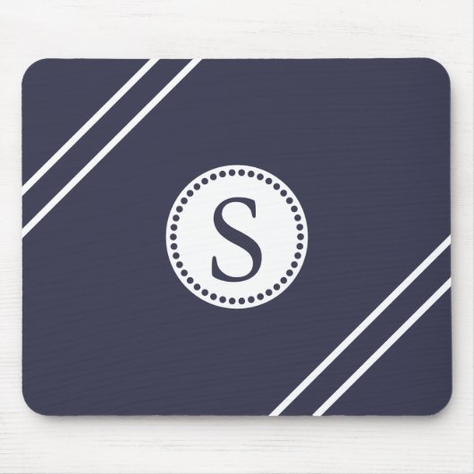 Weißes Monogramm mit blauem und weißem Streifen Mousepad (Vorne)