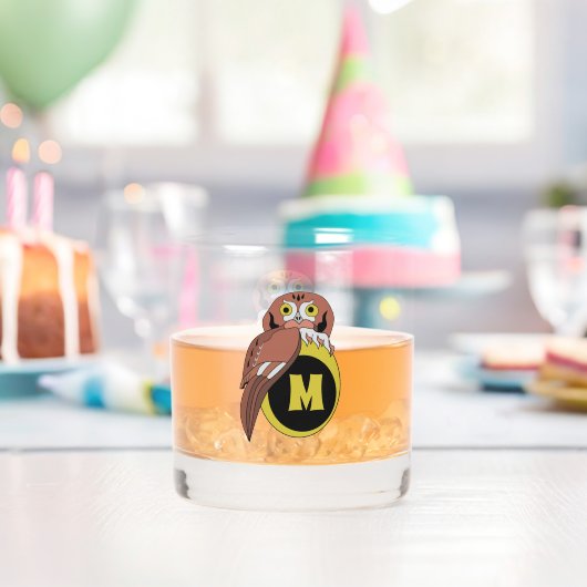 Weißes Owl Monogramm Whiskyglas (Insitu (Geburtstag))