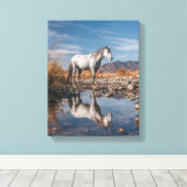 Weißes Pferd, Berg, Reflexionsfluss Kunst Leinwanddruck (Insitu (Holzboden))