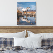 Weißes Pferd, Berg, Reflexionsfluss Kunst Leinwanddruck (Insitu (Schlafzimmer))