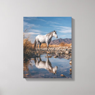 Weißes Pferd, Berg, Reflexionsfluss Kunst Leinwanddruck