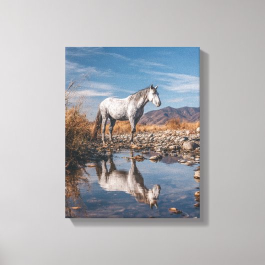 Weißes Pferd, Berg, Reflexionsfluss Kunst Leinwanddruck (Vorderseite)