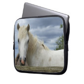 Weißes Pferd | Frankreich Laptopschutzhülle (Vorderseite Links)