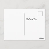 Weißes Pferd im Feld der Sonnenblumen bei Sonnenun Postkarte (Rückseite)