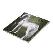 Weißes Pferd im Wald mit Vögeln Fliese (Seite)