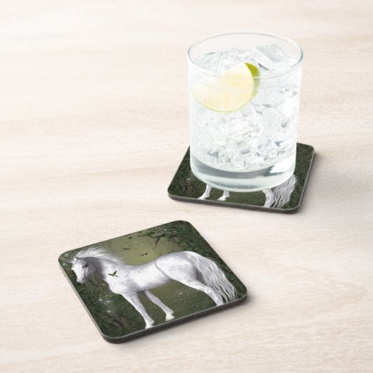 Weißes Pferd im Wald mit Vögeln Untersetzer (Rechte Seite)