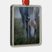 Weißes Pferd Ornament Aus Metall (Rechts)