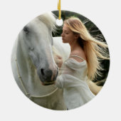 Weißes Pferd und Mädchen Keramik Ornament (Hinten)