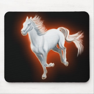 Weißes Pferdebetrieb Mousepad