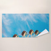 Weißes Riesenrad am Morgen unter freiem Himmel Badehandtuch (Badehandtuch)