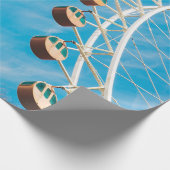 Weißes Riesenrad am Morgen unter freiem Himmel Geschenkpapier (Ecke)