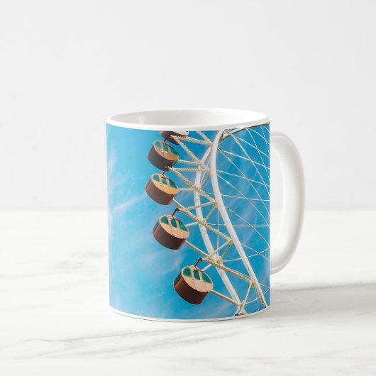 Weißes Riesenrad am Morgen unter freiem Himmel Kaffeetasse (VorderseiteRechts)