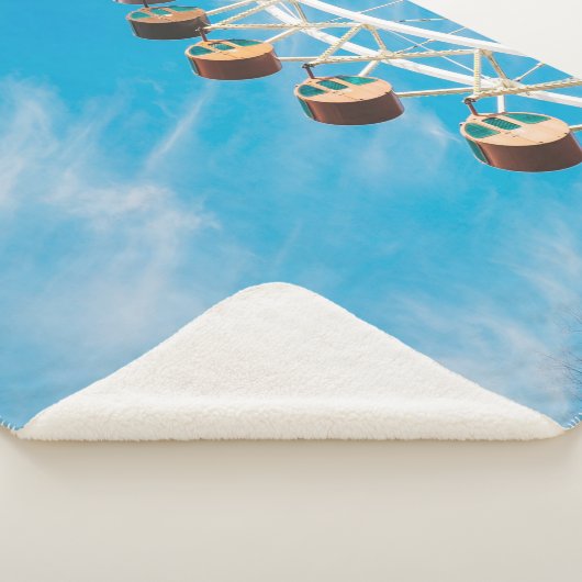 Weißes Riesenrad am Morgen unter freiem Himmel Sherpadecke (3/4)