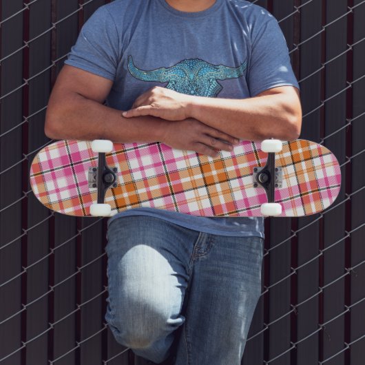Weißes Rosa Oranges Karo Tartan Design  Skateboard (Außenbereich 3)