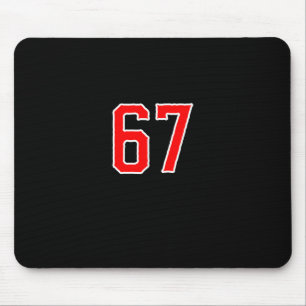 Weißes rotes Sportteam Nummer #67 Swea Mousepad