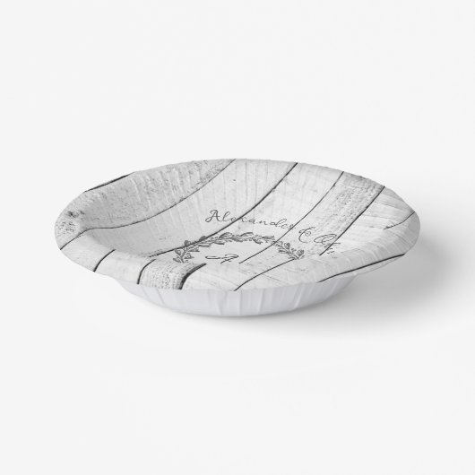 Weißes Rustikales Monogramm-Hochzeitpapier Pappteller (Gewinkelt)