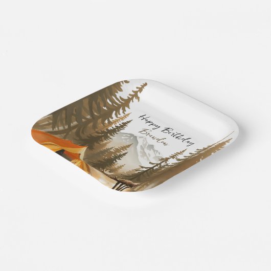 Weißes, rustikales Waldland Camping Geburtstag Pappteller (Gewinkelt)