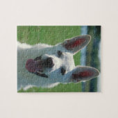 Weißes Schäferhund-Hundezinn mit Puzzlespiel Puzzle (Horizontal)