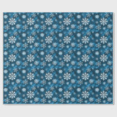 Weißes Schneeflockenmuster auf blauem Hintergrund Geschenkpapier (Flach)