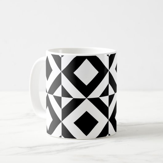 Weißes Schwarzes Quadrat Rechteck Art Deco Muster Kaffeetasse (Vorderseite Links)