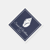 Weißes Seashell und Navy Blue | Personalisiert Serviette (Ecke)