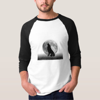 Weißes T-Shirt mit schwarzen langen Ärmeln mit ein