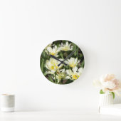 Weißes Tulpen-Foto Runde Wanduhr (Zuhause)