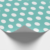 Weißes und Aquamarines blaues Medium Polka-Dot-Wra Geschenkpapier (Ecke)