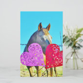 Weißes und braunes Pferd Valentine Hearts Briefpapier (Stehend Vorderseite)