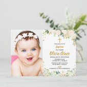 Weißes und goldenes Taufen Foto Einladung (Stehend Vorderseite)