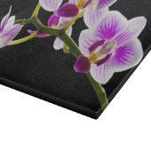 Weißes und lila Orchideenspanbrett Schneidebrett (Ecke)