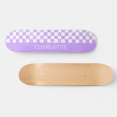 Weißes und Lilac-Scheckrockner Skateboard (Horizontal)