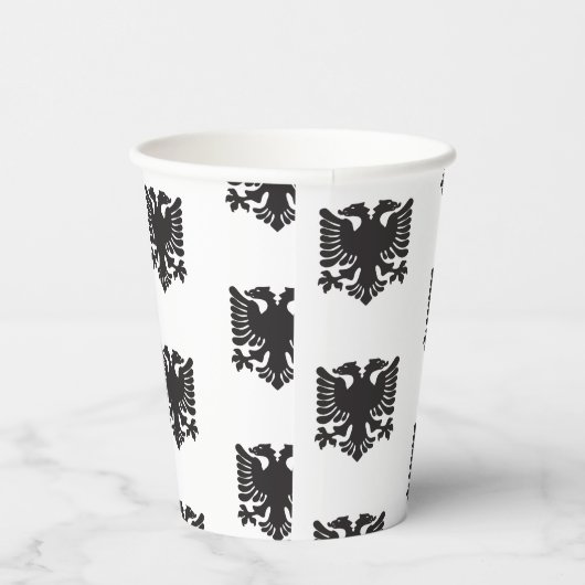 Weißes und Schwarzes Albanisches Adlerbuch Pappbecher (Rechts)