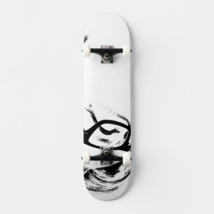 Weißes und Schwarzes Skateboard