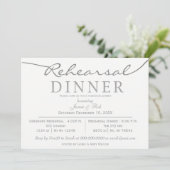 Weißes und silbernes Script-Probe-Dinner Einladung (Stehend Vorderseite)
