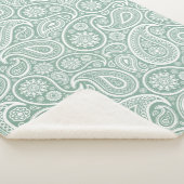 Weißes Vintage-Paisleymuster gedämpftes Grün Sherpadecke (3/4)