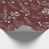 Weißes Weihnachtsbeerenmuster auf Samtrot Geschenkpapier (Ecke)