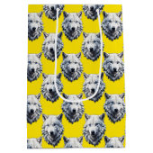Weißes Wolfskopf-Musterdesign Gelb Mittlere Geschenktüte (Rückseite)