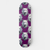 Weißes Wolfskopf-Musterdesign lila Skateboard (Vorderseite)