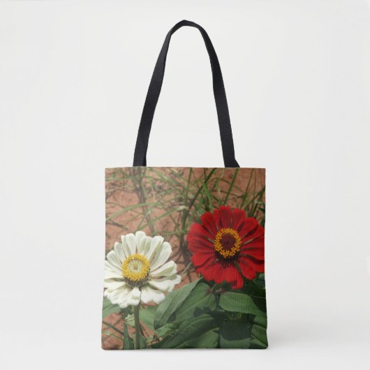 Weißes Zinnia und Rote Zinnia Tote Tasche (Vorderseite)