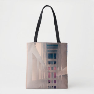 WEISSKONKRETES GEBÄUDE TASCHE