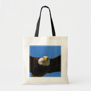 Weißkopfseeadler fliegt ganz nah vorbei tragetasche
