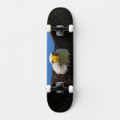 Weißkopfseeadler Flug nah Skateboard (Vorderseite)
