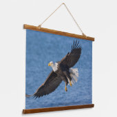 Weißkopfseeadler im Flug Wandteppich Mit Holzrahmen (Gewinkelt)