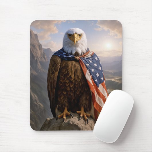 Weißkopfseeadler mit amerikanischer Flagge als Umh Mousepad (Mit Mouse)
