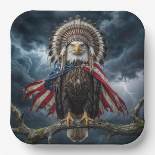 Weißkopfseeadler mit amerikanischer Flaggenumhang Pappteller