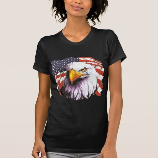Weißkopfseeadler mit einem Riss - USA-Flagge im T-Shirt (Vorderseite)