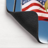 Weißkopfseeadler und Flagge Mousepad (Ecke)